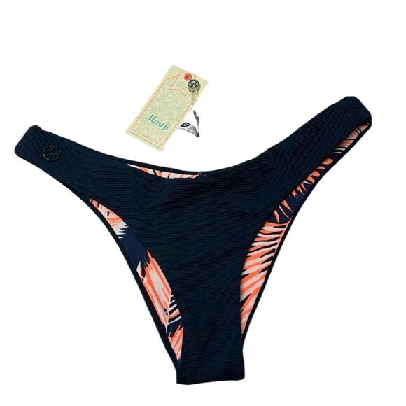 Maaj Stargazer Cascade Reversible Bottoms. Size Medium. - Picture 3 of 13